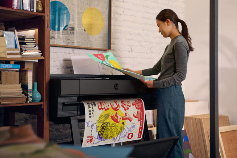 HP-Designjet-T870_Retail_KSP_00_Hero_JPN_015_v2